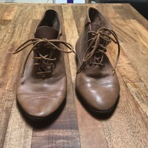 Vintage leather brown ankle booties